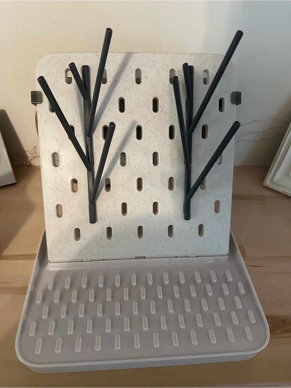 Boon Groove Vertical Baby Bottle Drying Rack